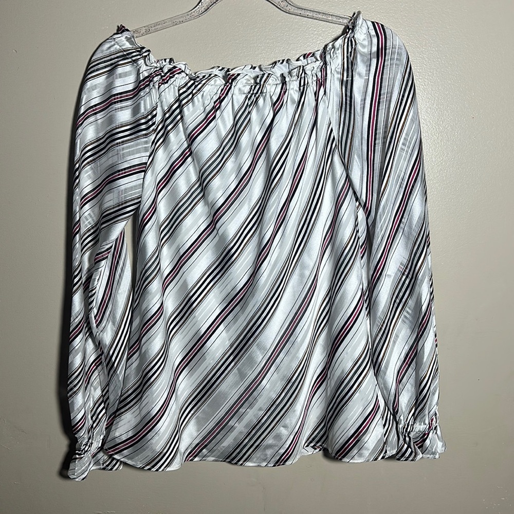 White House Black Market Silky‎ Off Shoulder Striped Top | Small